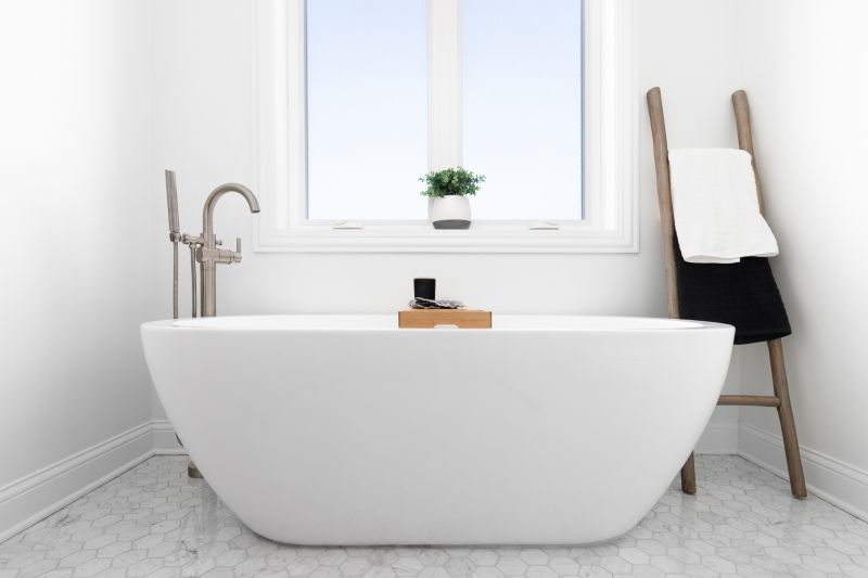 Spa-Style Corner Tub
